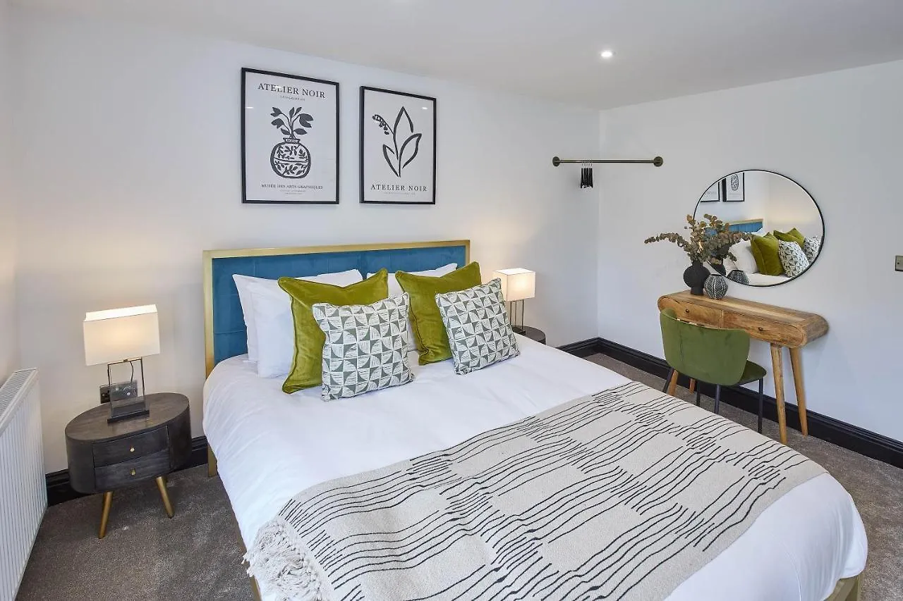 Host & Stay - The Old Brewery Richmond